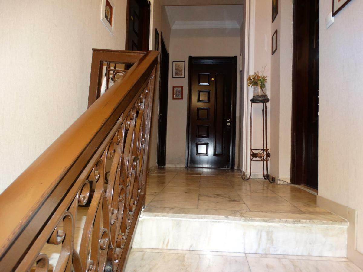 Vita Plaza Tbilisi Buitenkant foto